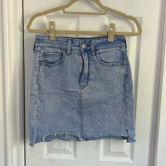 High waisted stretchy jean skirt - Picture 1 of 3